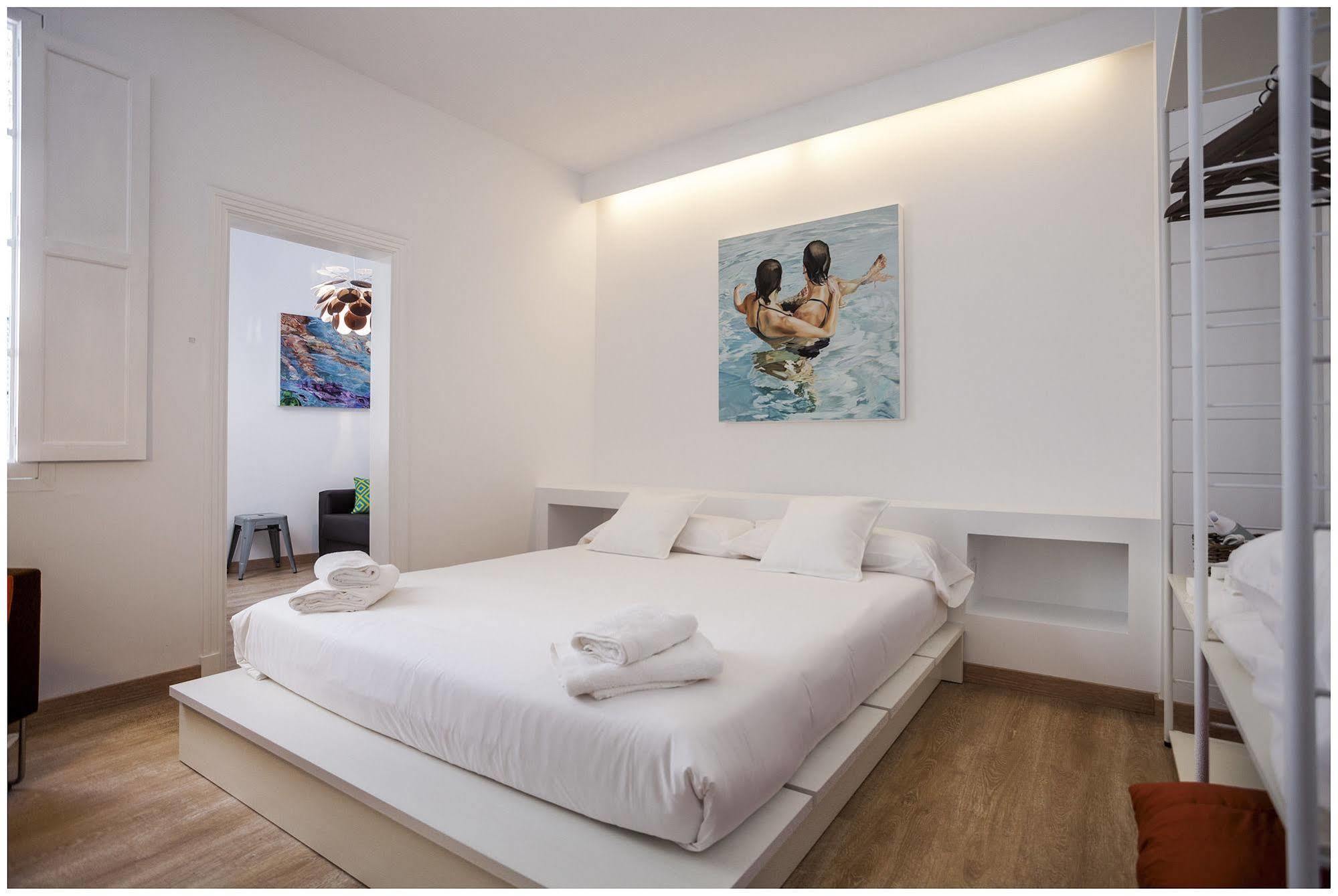 סיוטאדלה Cheap & Chic Hotel מראה חיצוני תמונה